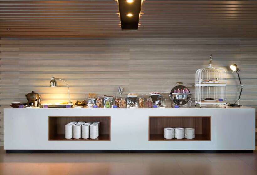 בית מלון כפרי Innside By Meliá Yogyakarta