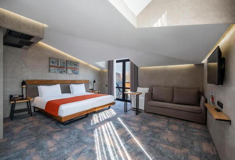 Iota Hotel Tbilisi