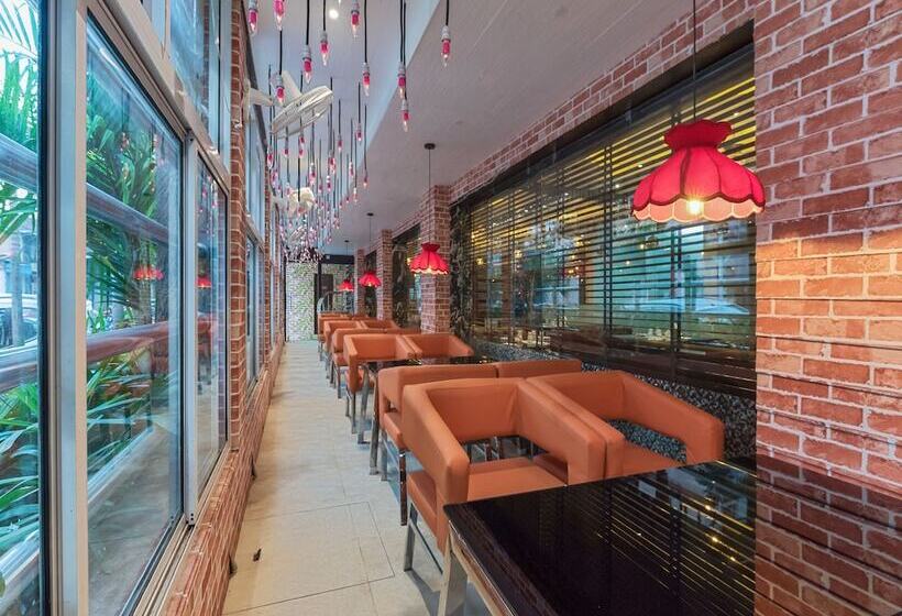 Fabhotel Prime Ivory Inn Park Circus