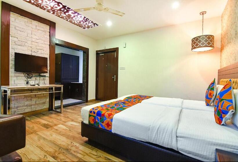 Fabhotel Prime Ivory Inn Park Circus