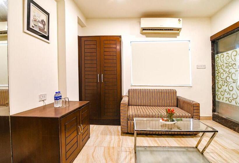 Fabhotel Prime Ivory Inn Park Circus