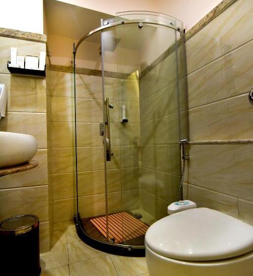 בית מלון כפרי Kama International