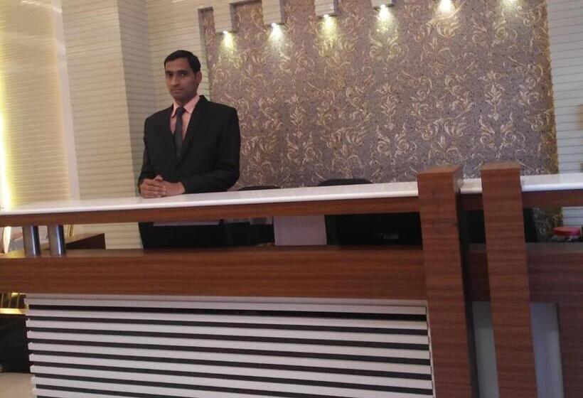 בית מלון כפרי Kama International