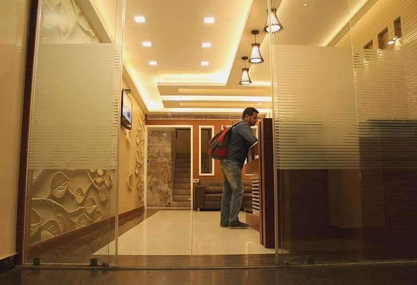 בית מלון כפרי Kama International