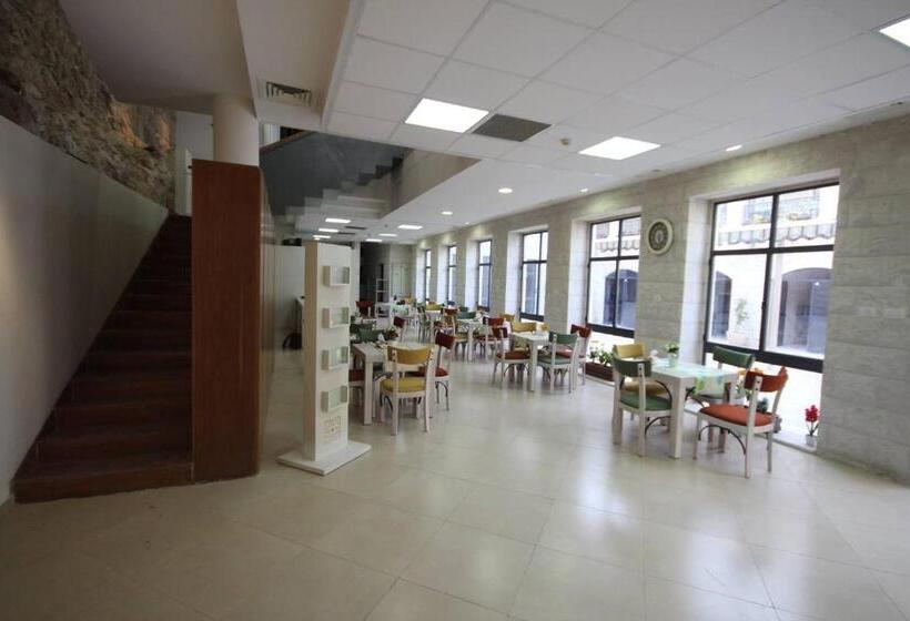 هتل Khan Alwakala