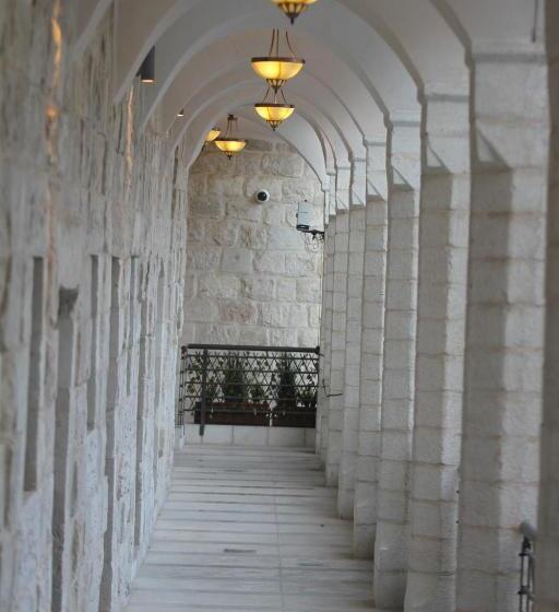 هتل Khan Alwakala