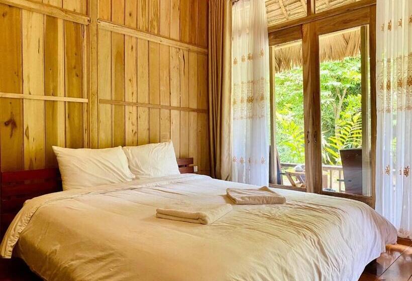 هتل La Maison De Buoc