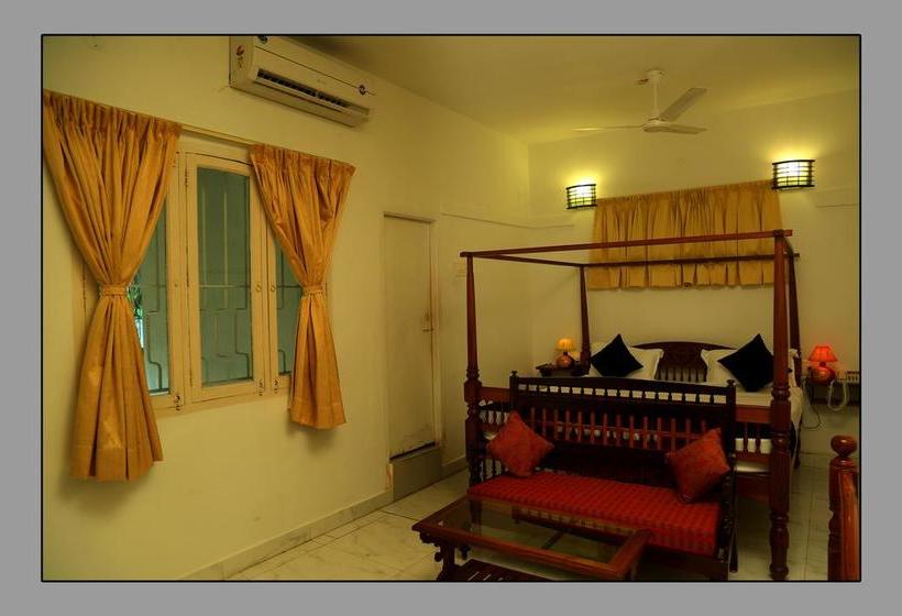 בית מלון כפרי Le Capucin