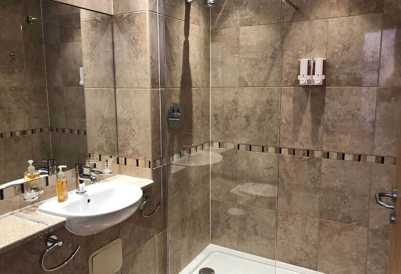 בית מלון כפרי Little Downham Anchor