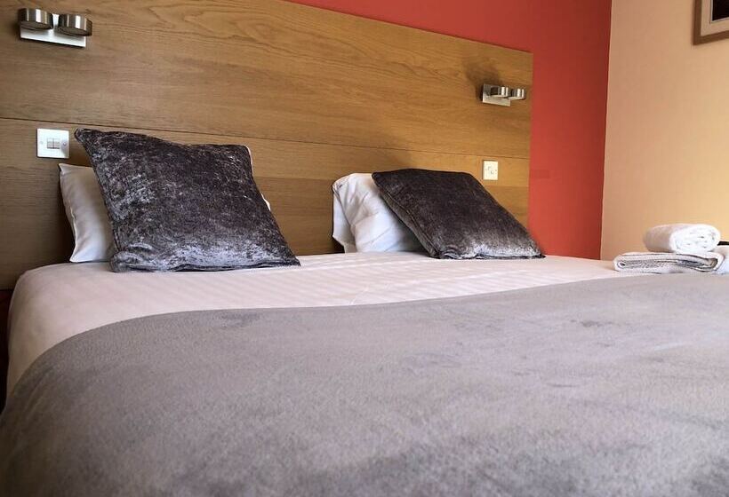 בית מלון כפרי Little Downham Anchor