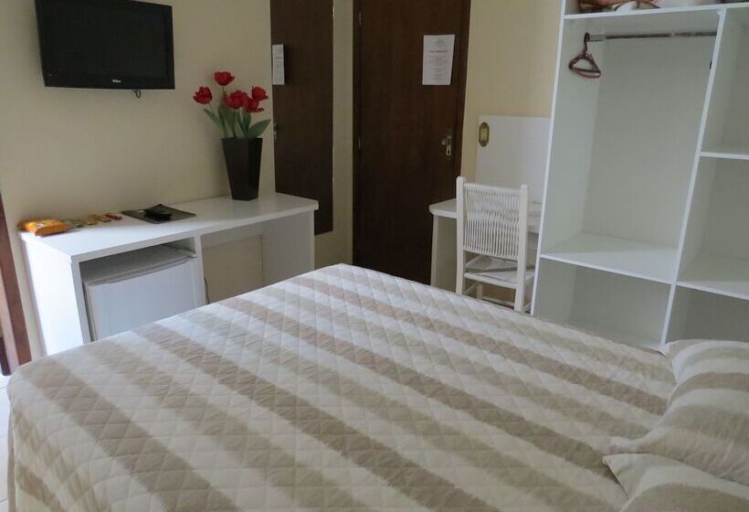 Отель Monte Líbano