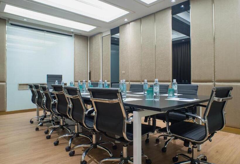 هتل Panphuree Residence   Sha Extra Plus