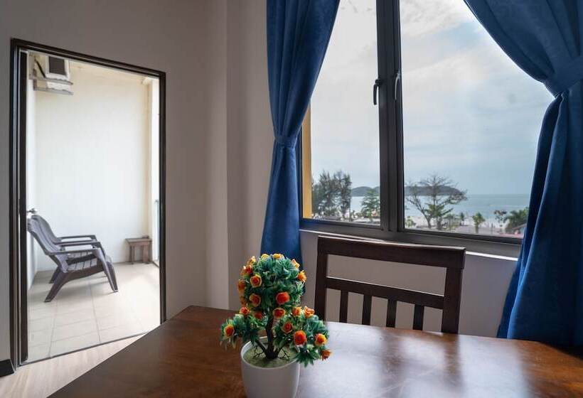 هتل Paretto Seaview