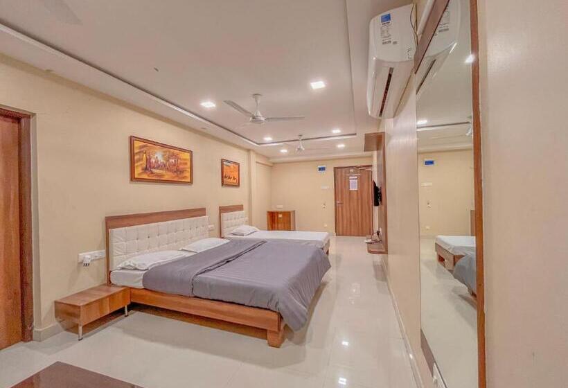 ホテル Parkview Residency