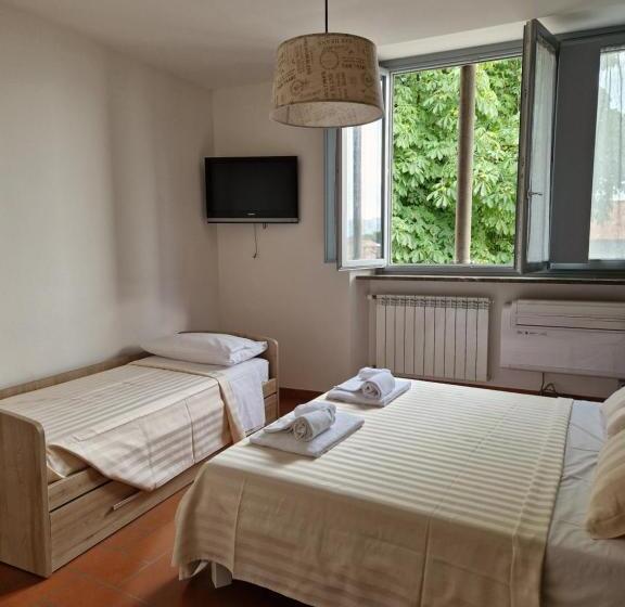 فندق Porta Marmorea