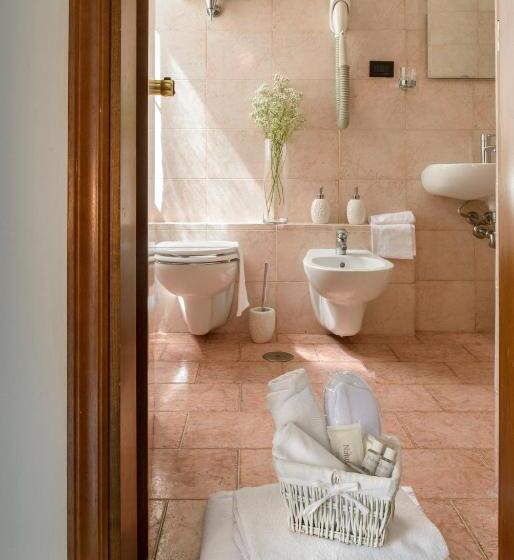 فندق Porta Marmorea