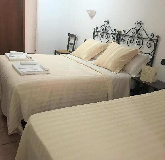 فندق Porta Marmorea