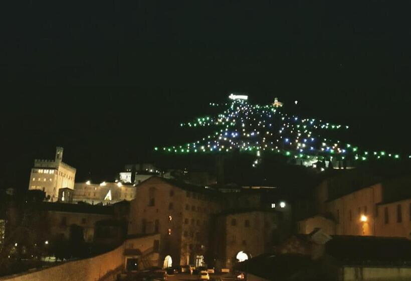 فندق Porta Marmorea