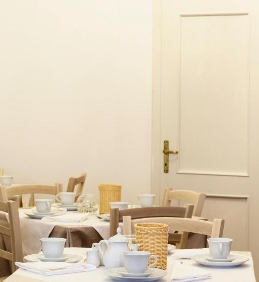 فندق Porta Marmorea