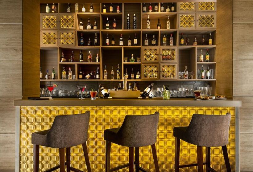 Sandal Suites By Lemon Tree Hotels