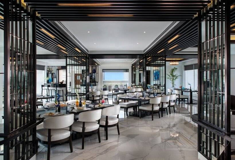 Sandal Suites By Lemon Tree Hotels