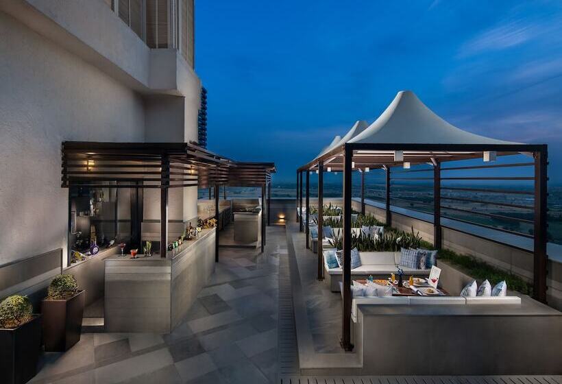 Sandal Suites By Lemon Tree Hotels