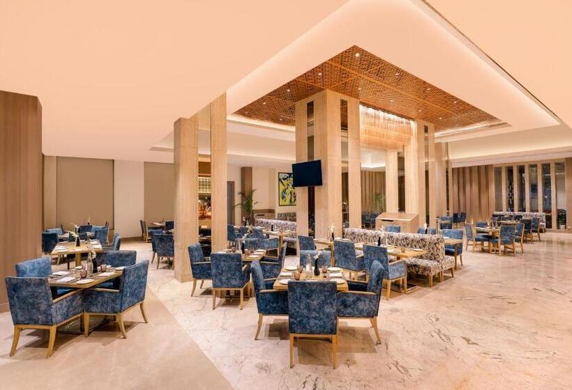 Sandal Suites By Lemon Tree Hotels