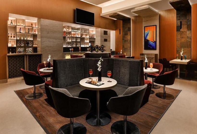 Sandal Suites By Lemon Tree Hotels