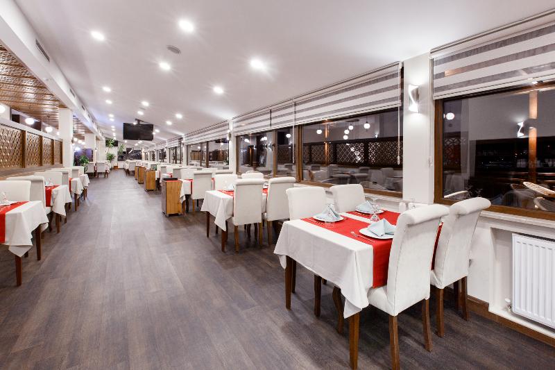 Sera Lake Resort Hotel Spa & Aparts