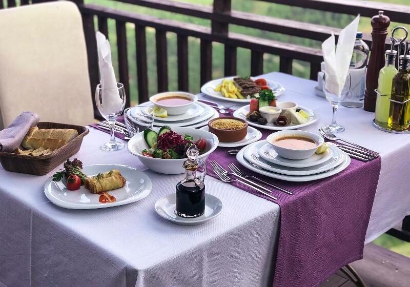 Sera Lake Resort Hotel Spa & Aparts