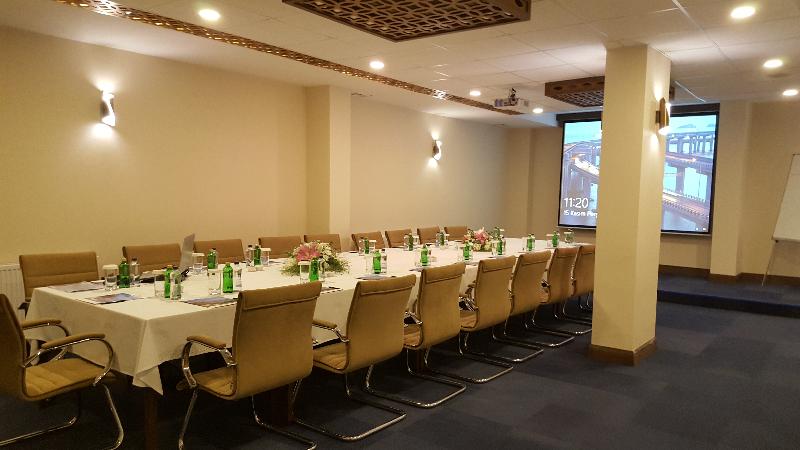 Sera Lake Resort Hotel Spa & Aparts