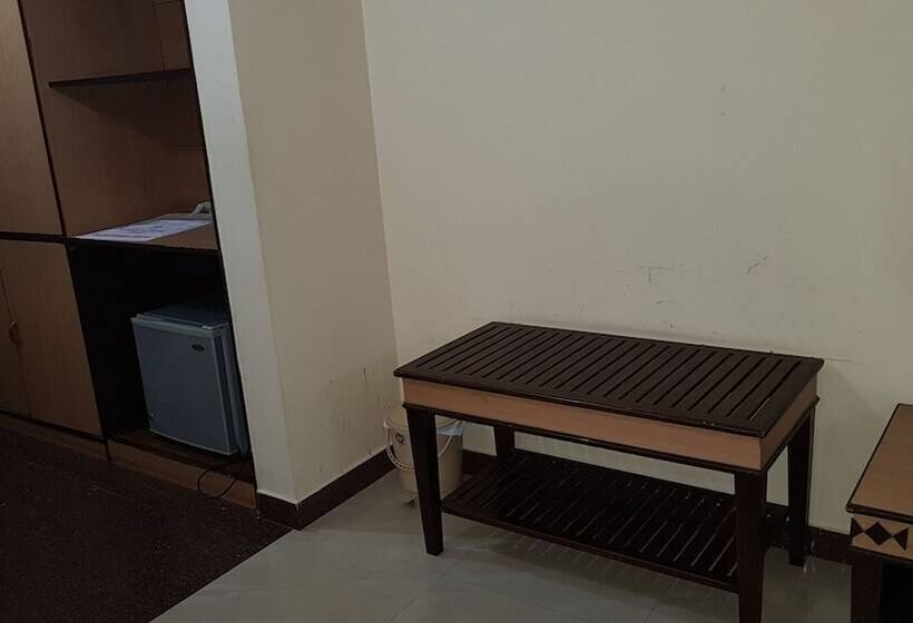 בית מלון כפרי Sriyash Regency