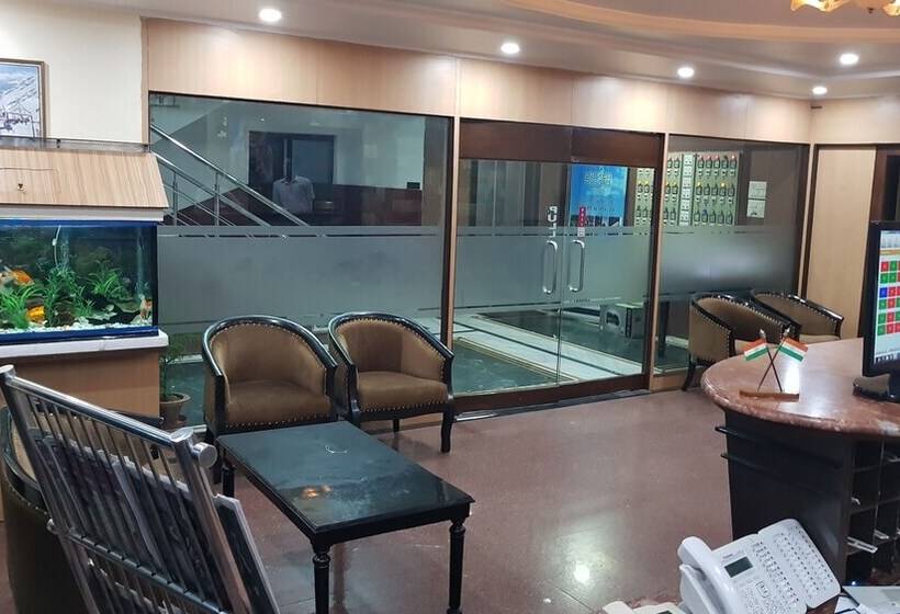 בית מלון כפרי Sriyash Regency