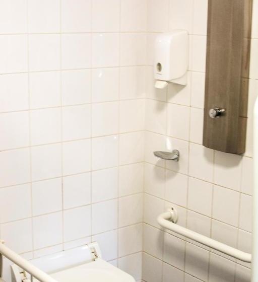 בית מלון כפרי Summergrove Halls