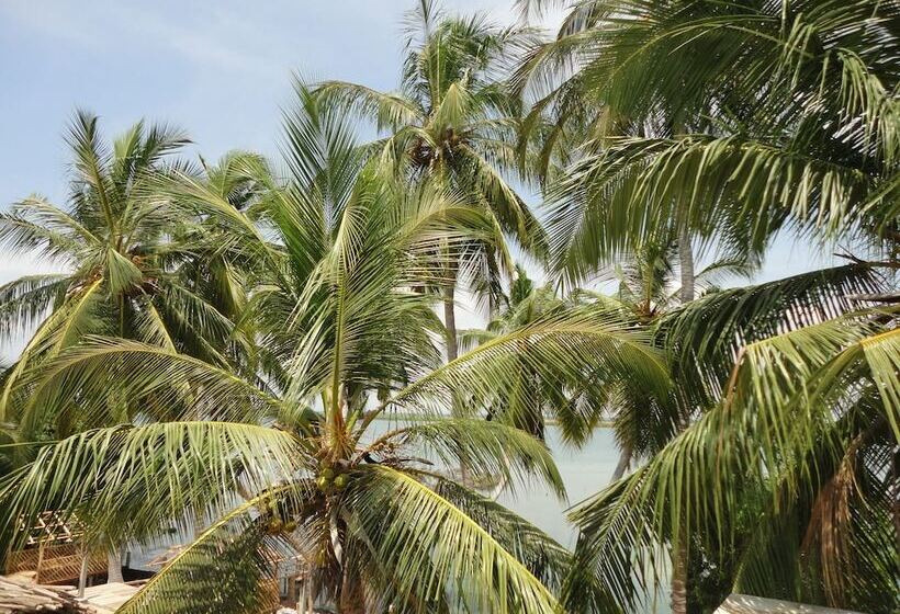 Sunnyfish Hotel & Resort