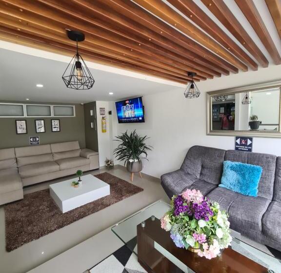 Отель Suramericana