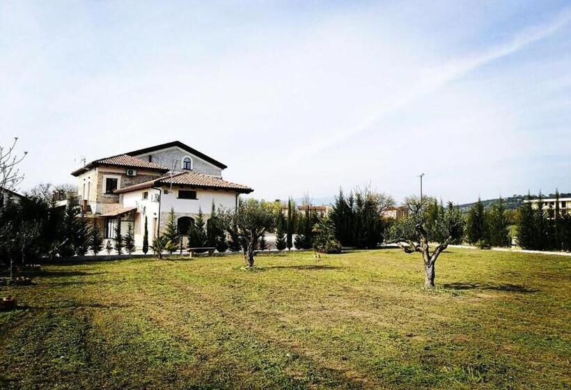 فندق Tenuta Ferrara