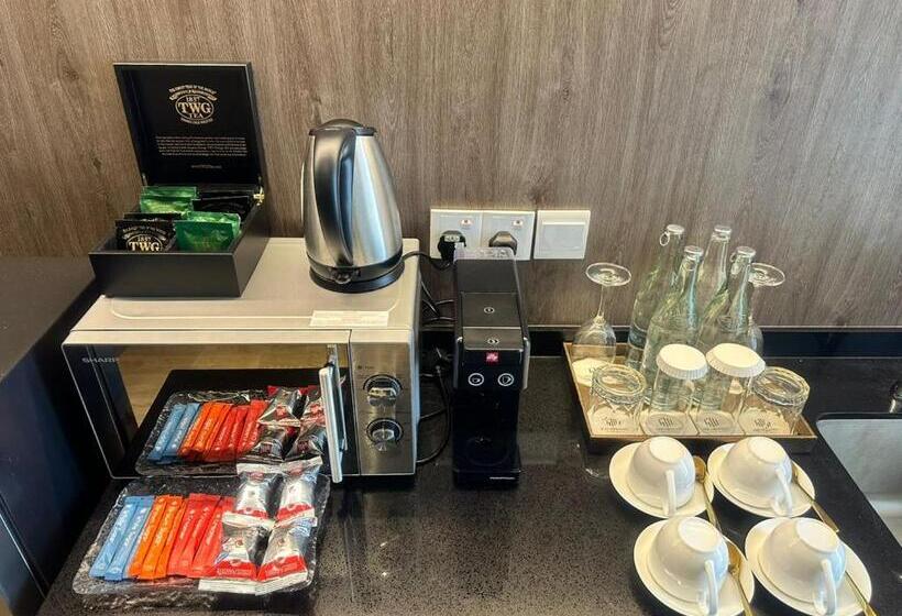 בית מלון כפרי The Granite Luxury