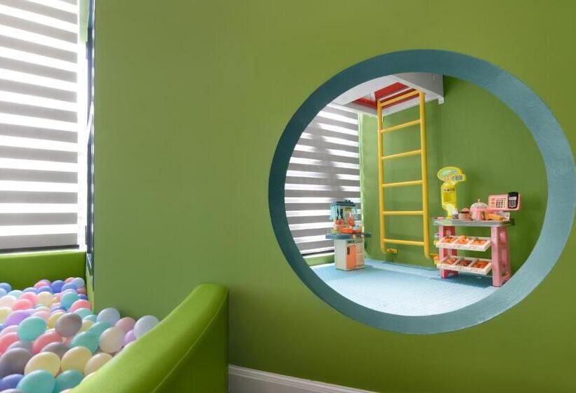 בית מלון כפרי The Granite Luxury