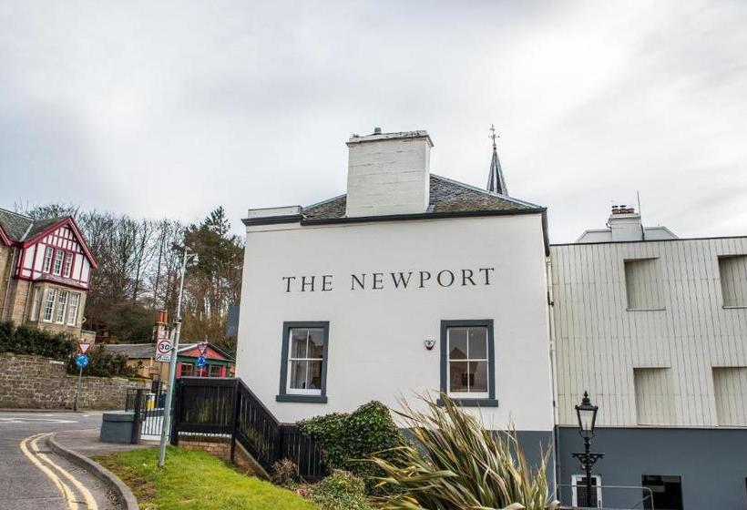 호텔 The Newport Restaurant With Rooms