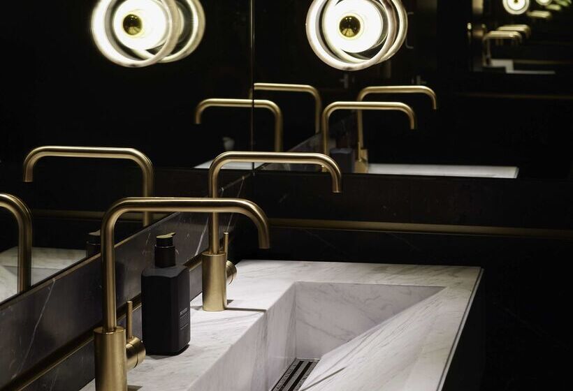 ホテル Tribe Perth