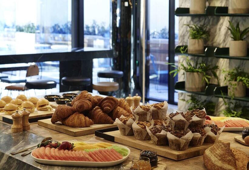 ホテル Tribe Perth