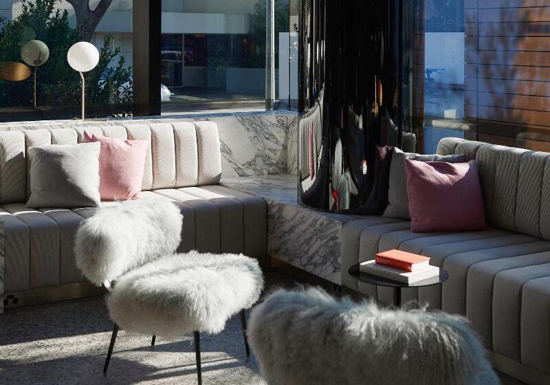 ホテル Tribe Perth