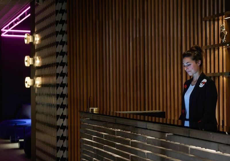 ホテル Tribe Perth