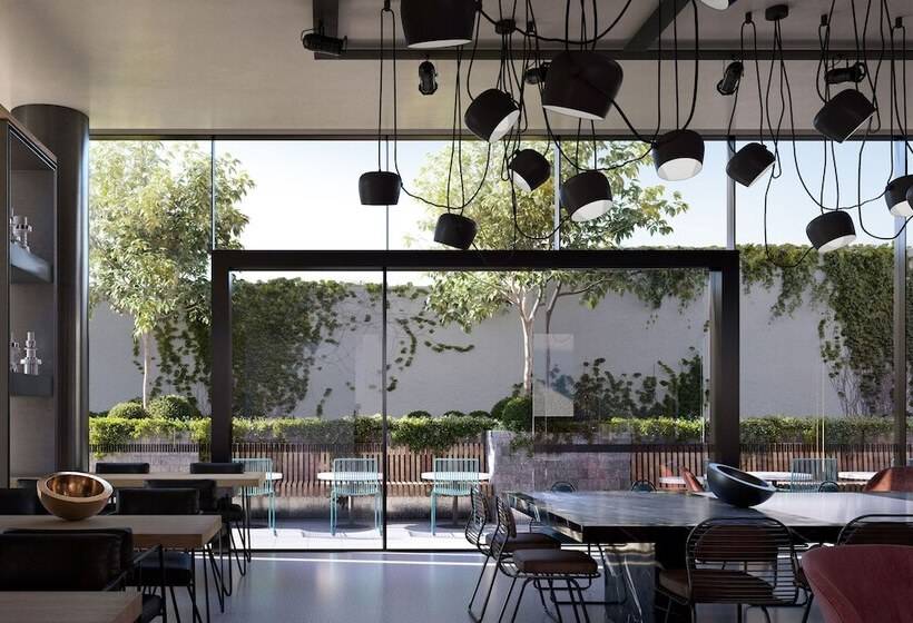 ホテル Tribe Perth