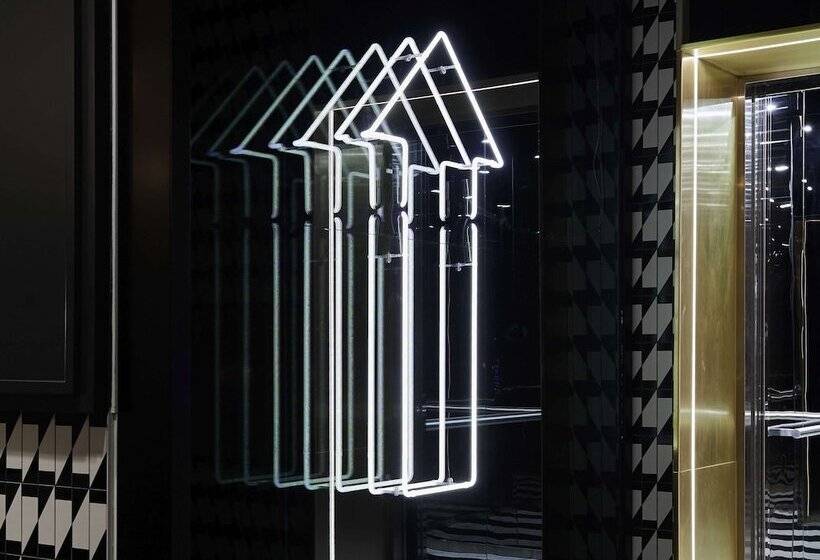 ホテル Tribe Perth