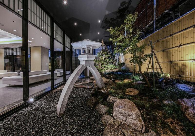 هتل Four Points Flex By Sheraton Kanazawa