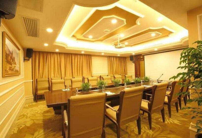 Vienna Hotel Guangxi Liuzhou Xijiang Vientiane City