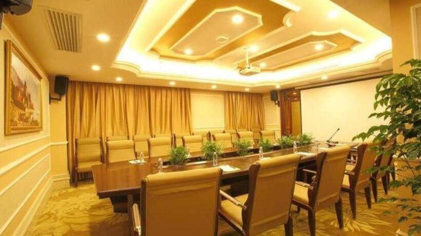 Vienna Hotel Guangxi Liuzhou Xijiang Vientiane City