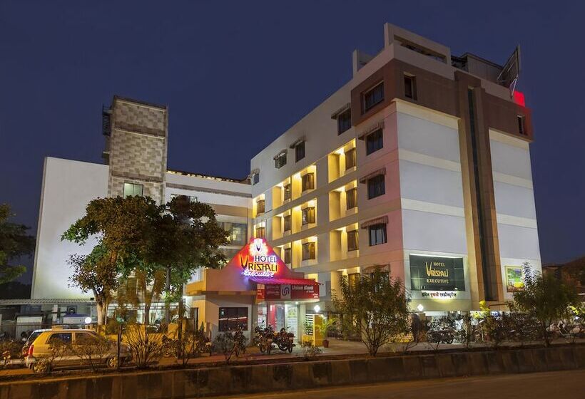 בית מלון כפרי Vrishali Executive